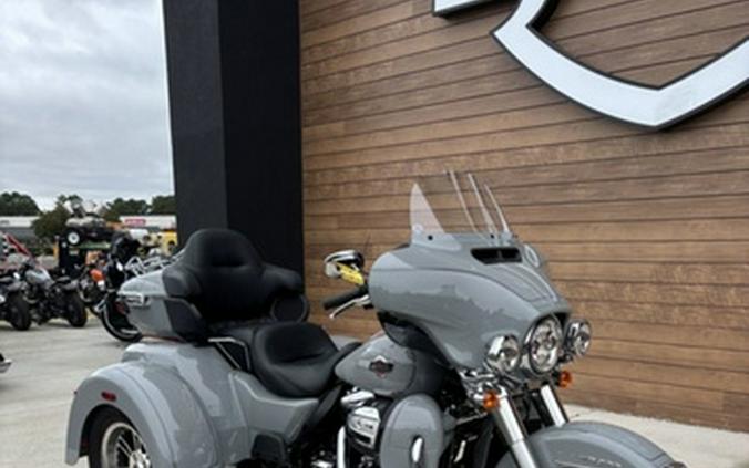 2024 Harley-Davidson Trike FLHTCUTG - Tri Glide Ultra