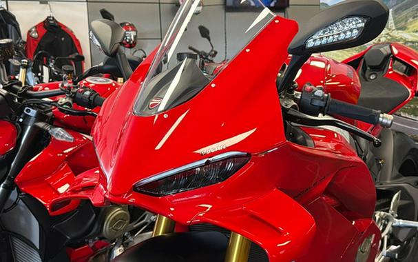 2026 Ducati Panigale V4 S