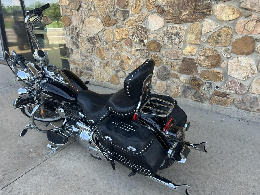 2009 Harley-Davidson® FLSTC - Heritage Softail®