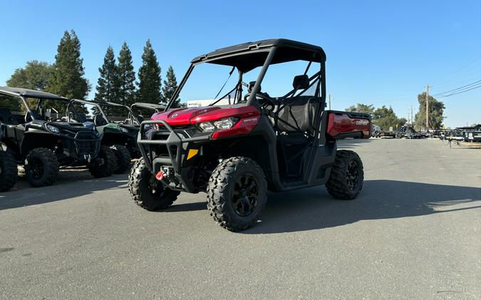 2024 Can-Am Defender XT HD9