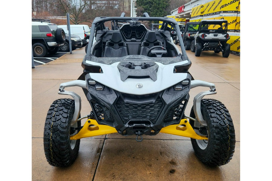 2024 Can-Am Maverick R 999T DCT