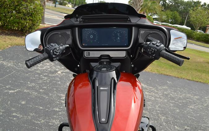 FLHX 2025 Street Glide®