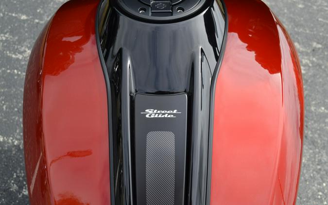 FLHX 2025 Street Glide®