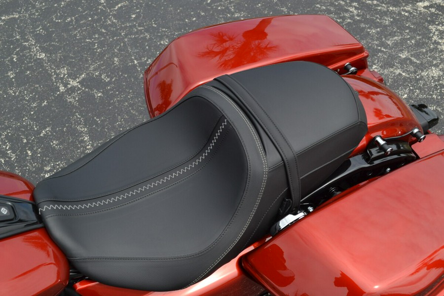 FLHX 2025 Street Glide®