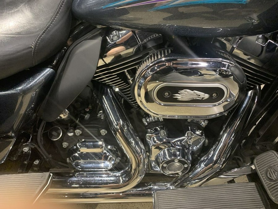 2015 Harley-Davidson FLHTCUTG - Tri-Glide Ultra