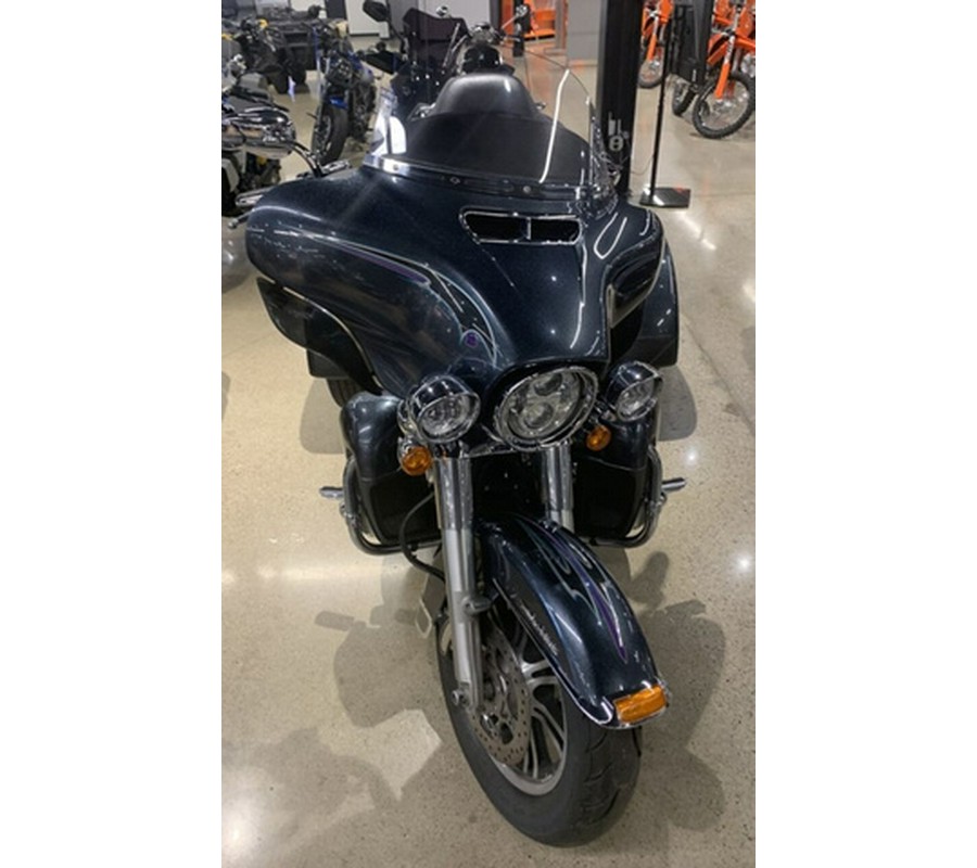 2015 Harley-Davidson FLHTCUTG - Tri-Glide Ultra