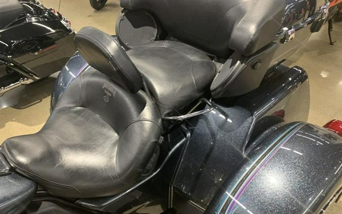 2015 Harley-Davidson FLHTCUTG - Tri-Glide Ultra