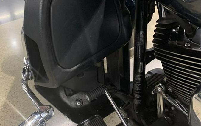 2015 Harley-Davidson FLHTCUTG - Tri-Glide Ultra