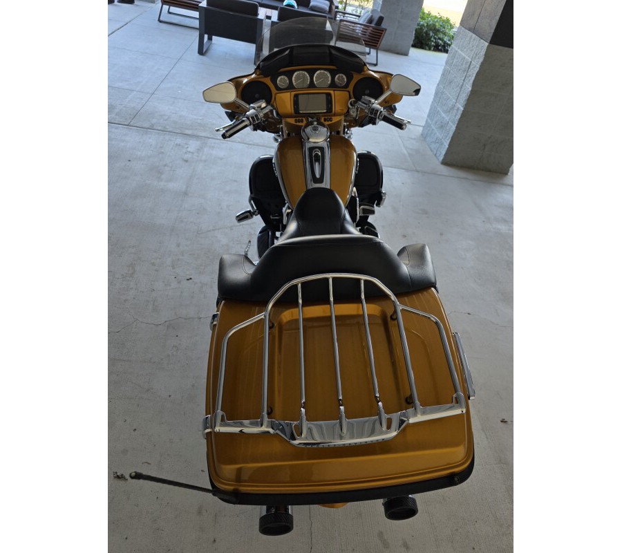 2015 Harley-Davidson® CVO™ Street Glide®