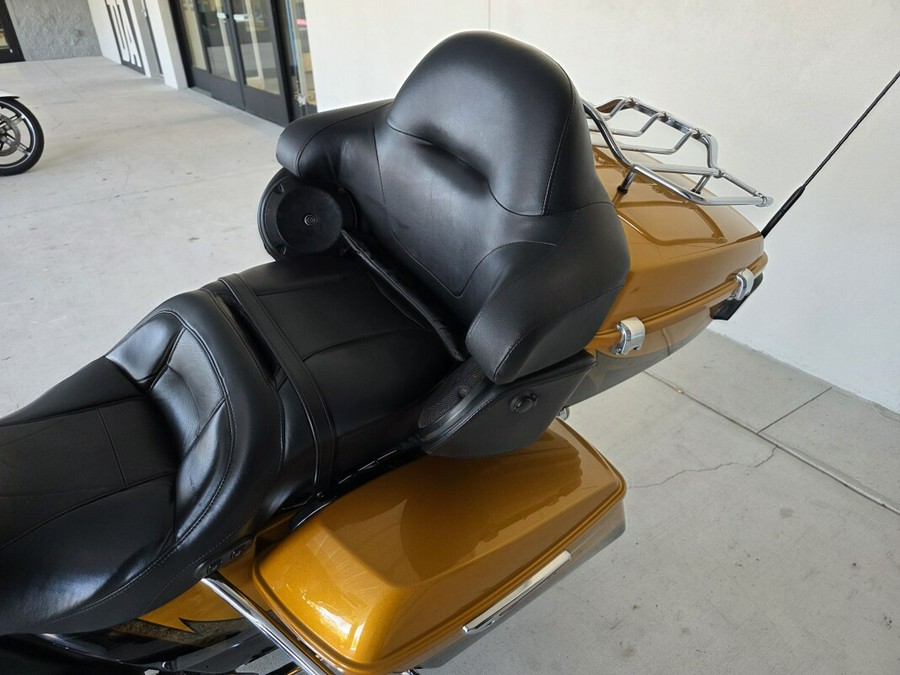 2015 Harley-Davidson® CVO™ Street Glide®