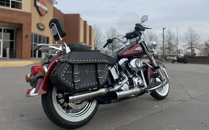 2014 Harley-Davidson® FLSTC Heritage Softail Classic® MYSTERIOUS RED