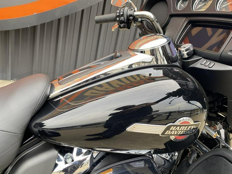 2023 Harley-Davidson® FLHTCUTG - Tri Glide® Ultra