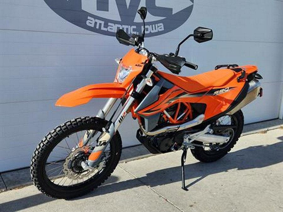 2024 KTM 690 Enduro R