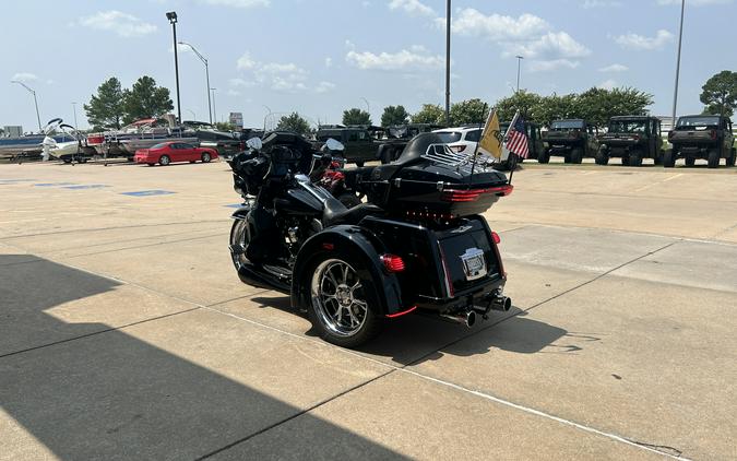 2019 Harley-Davidson® Ultra TriGlide