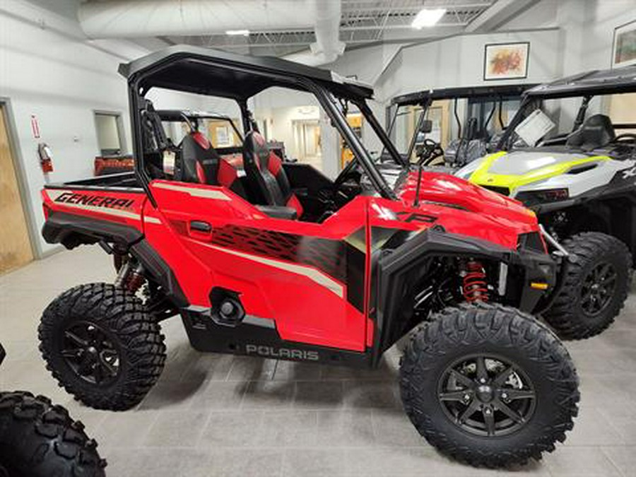 2025 Polaris General XP 1000 Premium