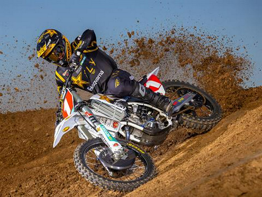 2025 Husqvarna FC 250 Factory Edition