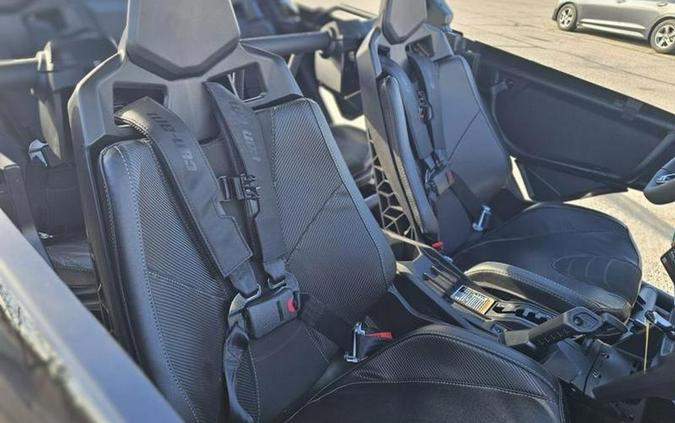 2026 Can-Am® Maverick X3 Max X RS Turbo RR Triple Black_4.5 in