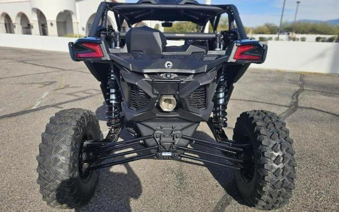2026 Can-Am® Maverick X3 Max X RS Turbo RR Triple Black_4.5 in