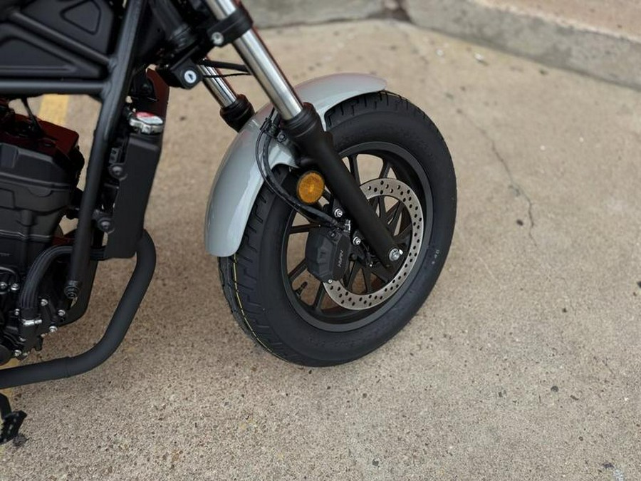 2026 Honda® Rebel 300 E-Clutch