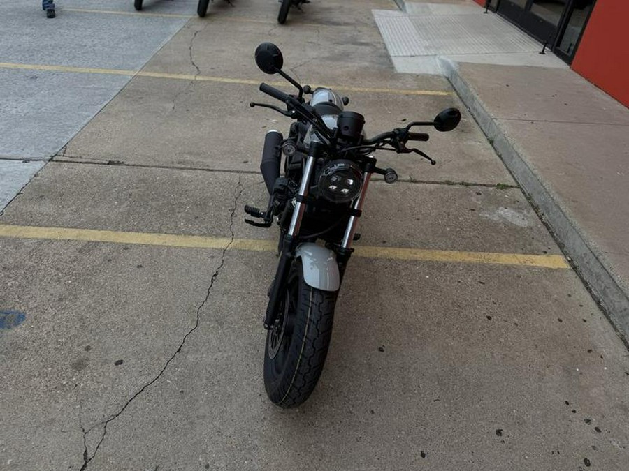 2026 Honda® Rebel 300 E-Clutch