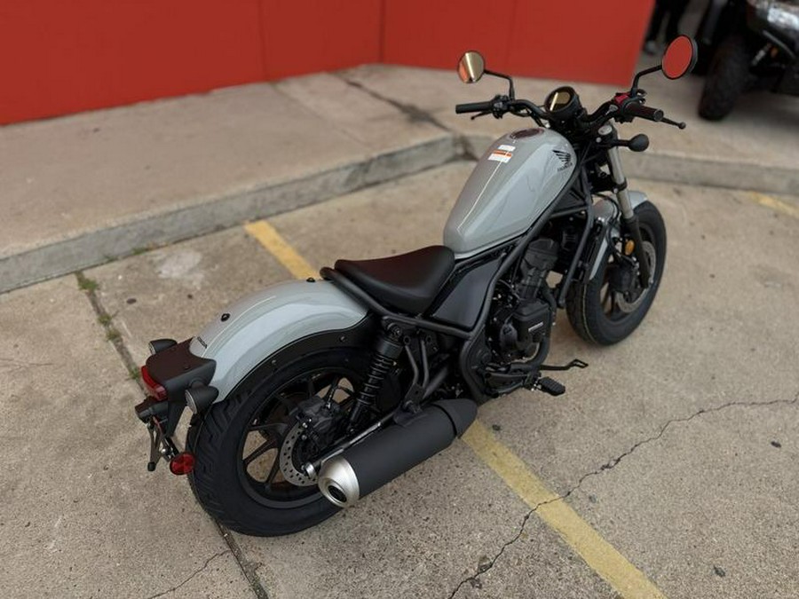 2026 Honda® Rebel 300 E-Clutch