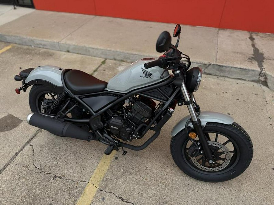 2026 Honda® Rebel 300 E-Clutch