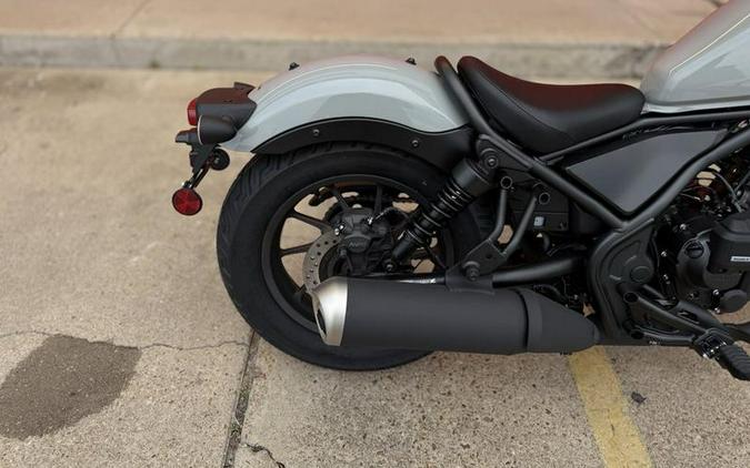 2026 Honda® Rebel 300 E-Clutch