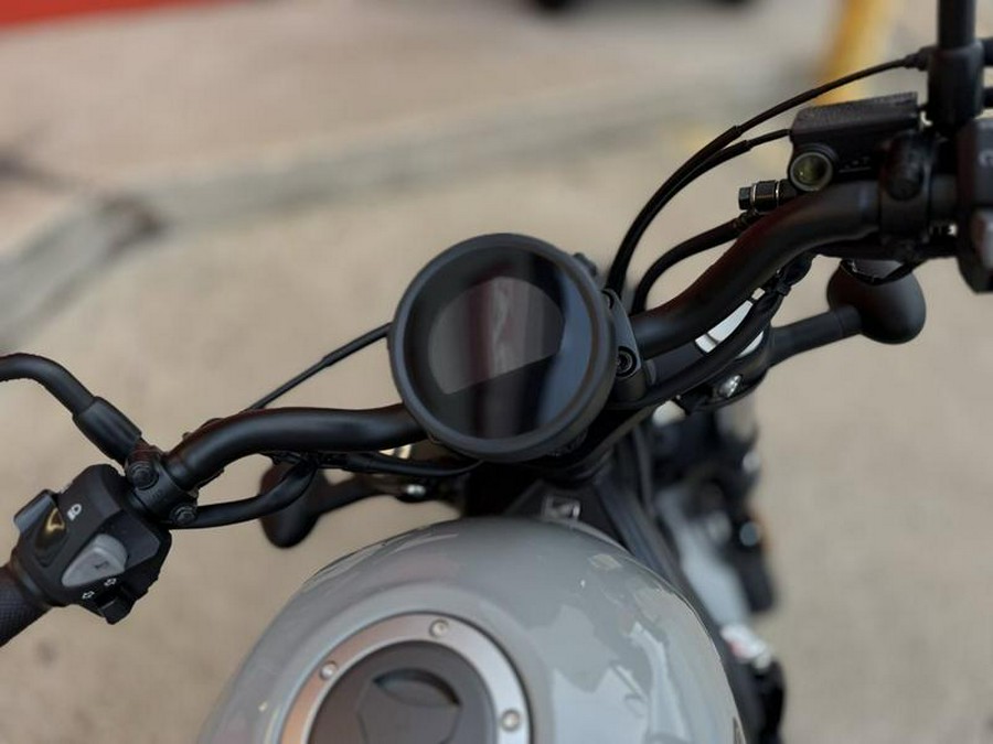 2026 Honda® Rebel 300 E-Clutch