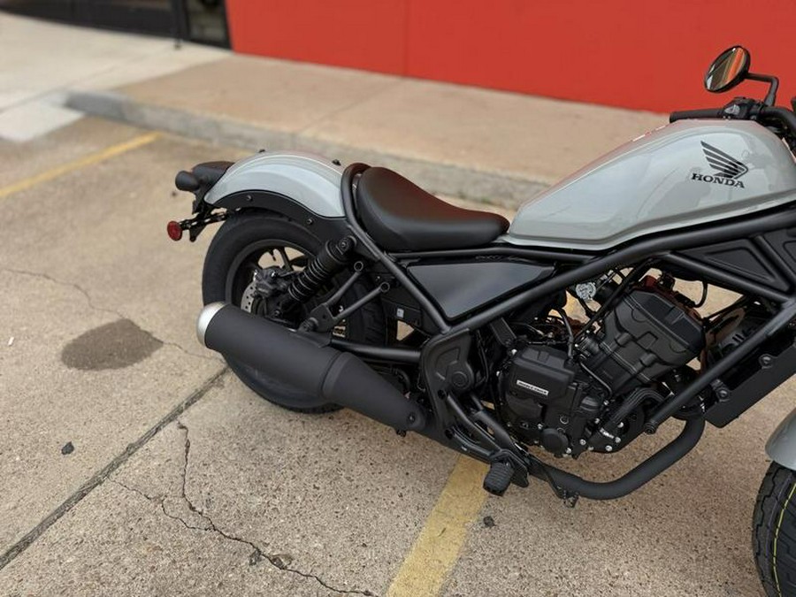 2026 Honda® Rebel 300 E-Clutch