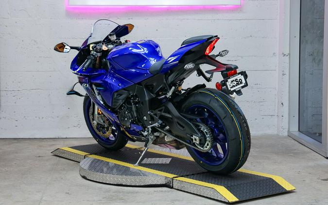 2026 Yamaha YZF-R1