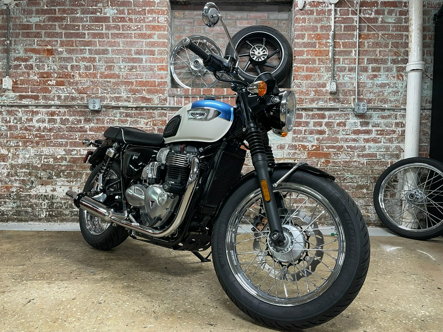 2017 Triumph Bonneville T100