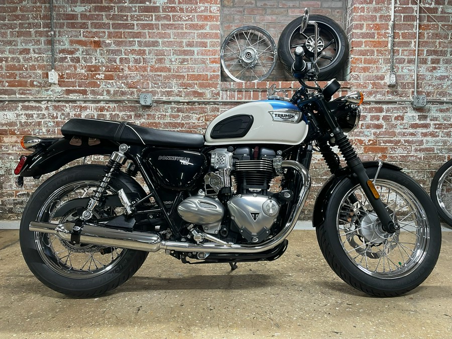 2017 Triumph Bonneville T100