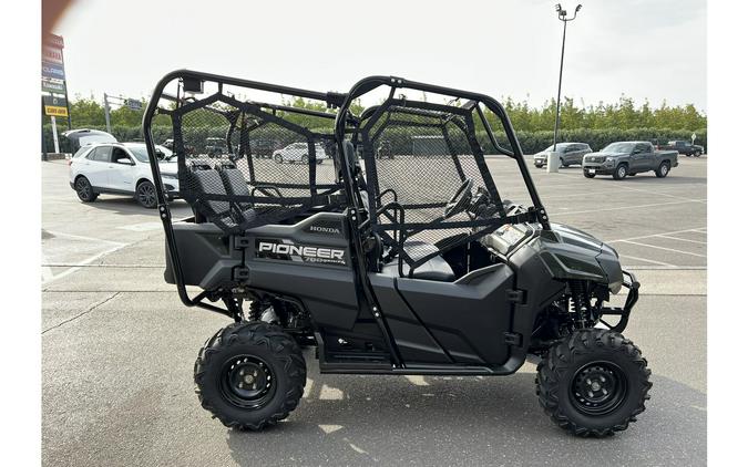 2024 Honda Pioneer 700-4