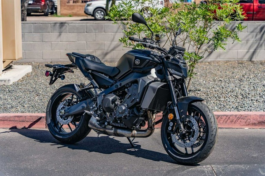 2024 YAMAHA MT09RB