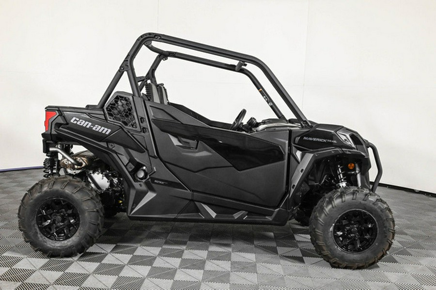 2025 Can-Am Maverick Trail DPS 1000