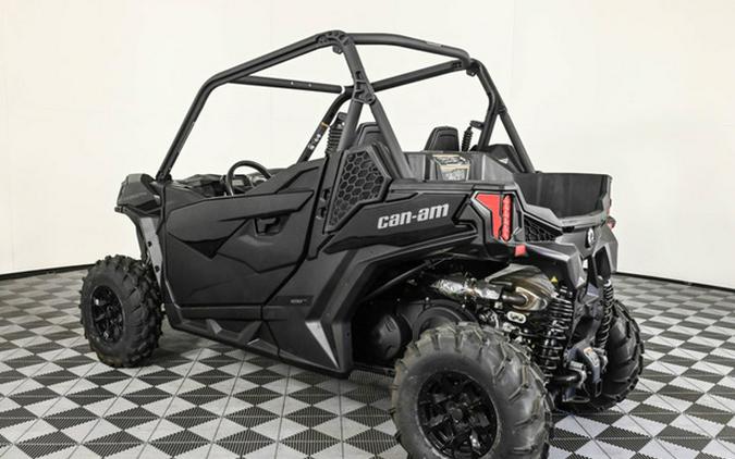2025 Can-Am Maverick Trail DPS 1000