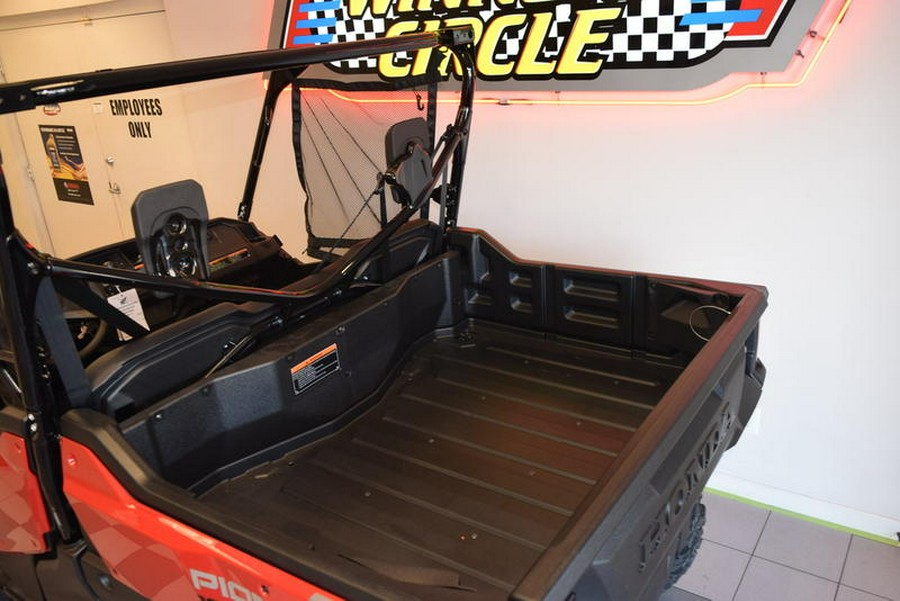 2025 Honda® Pioneer 1000 Deluxe