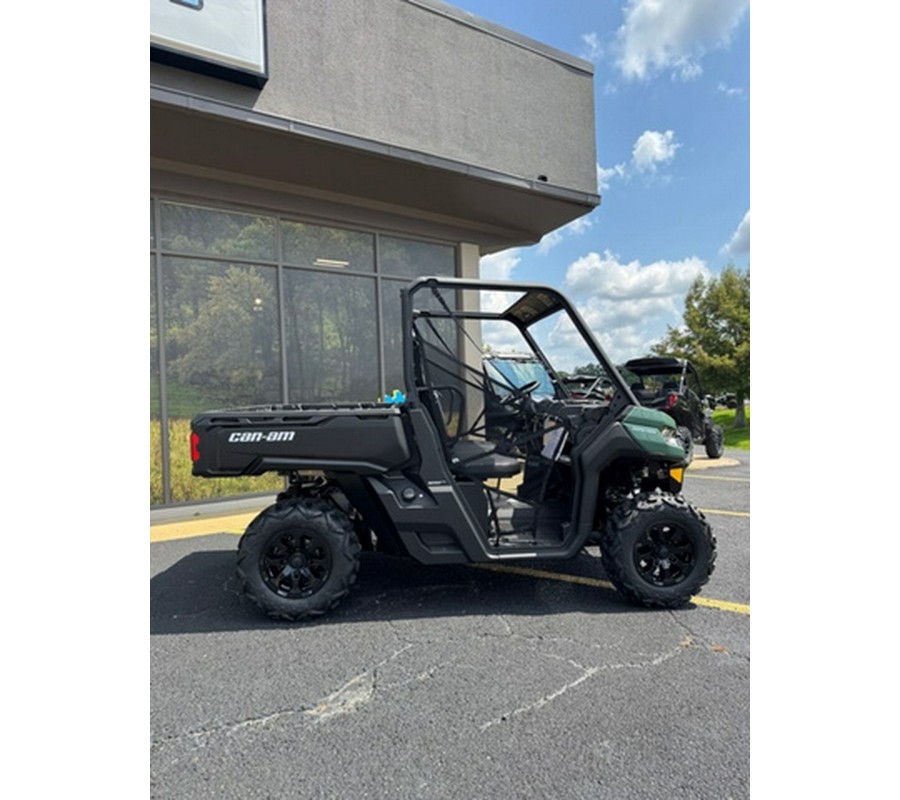 2025 Can-Am Defender DPS HD9 Compass Green