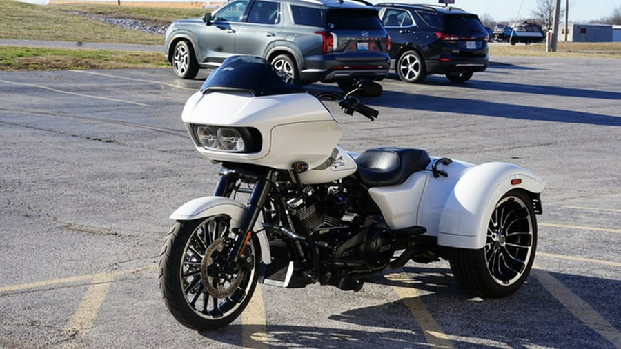 2025 Harley-Davidson FLTRT - Road Glide 3