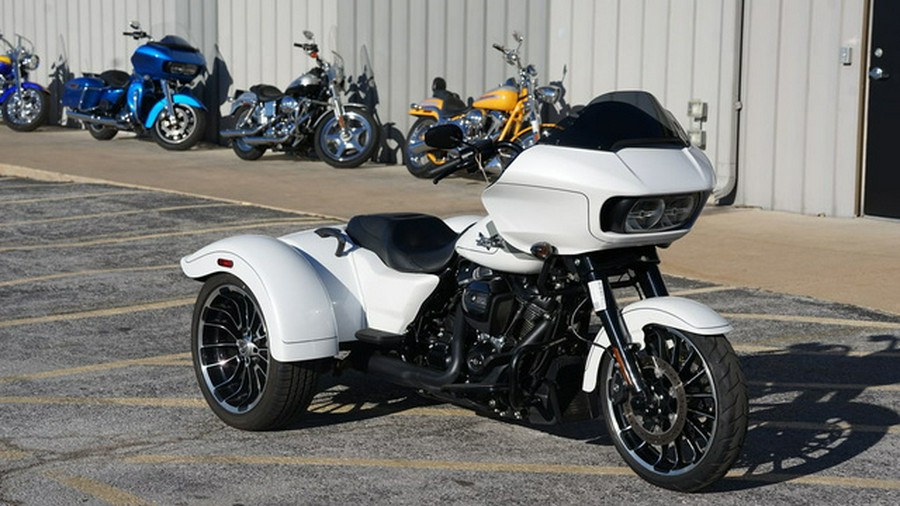 2025 Harley-Davidson FLTRT - Road Glide 3