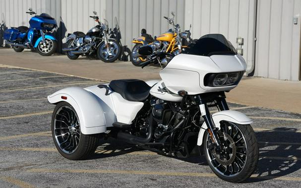 2025 Harley-Davidson FLTRT - Road Glide 3