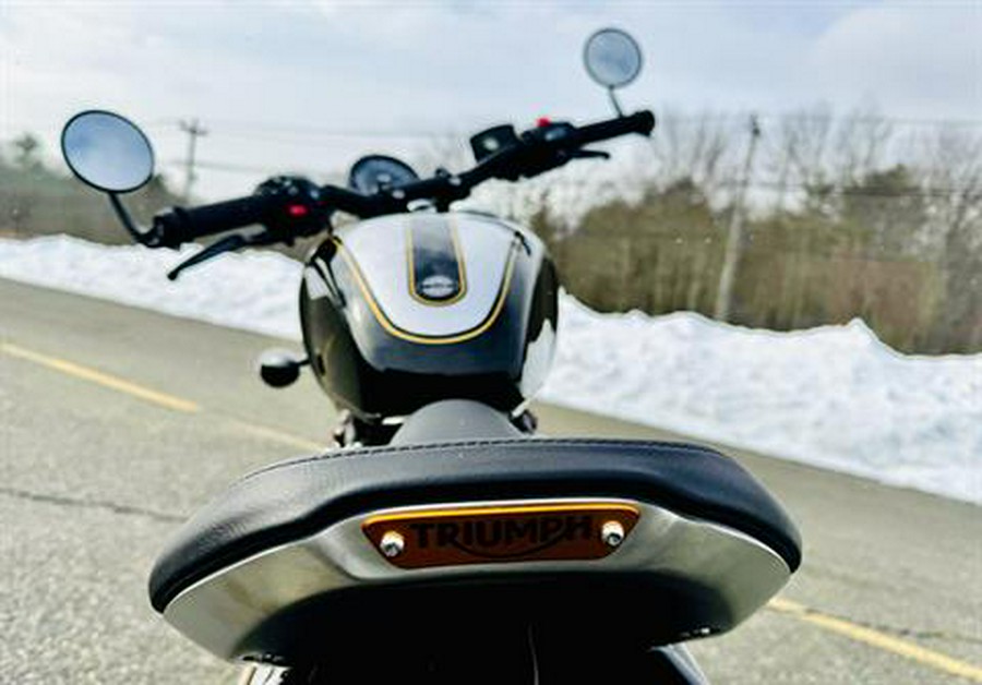 2025 Triumph Bonneville Bobber