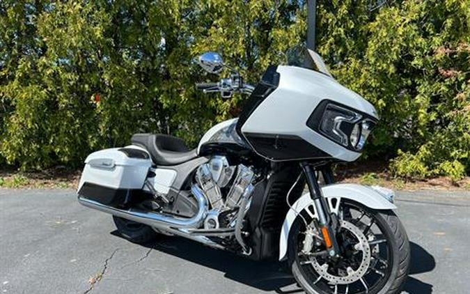 2024 Indian Motorcycle Challenger® Limited with PowerBand Audio Package