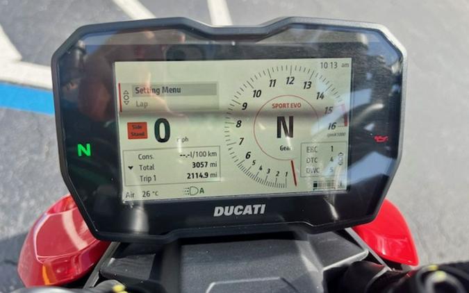 2023 Ducati Streetfighter V4 Ducati Red