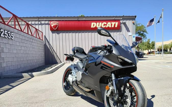 2025 Ducati Panigale V2 Black On Black