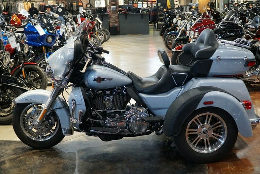 2023 Harley-Davidson FLHTCUTG - Tri Glide Ultra