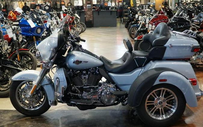 2023 Harley-Davidson® FLHTCUTG - Tri Glide® Ultra