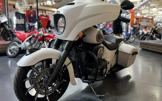 2019 Indian Chieftain Dark Horse White Smoke