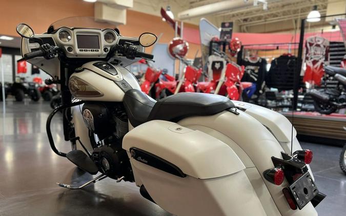 2019 Indian Chieftain Dark Horse White Smoke