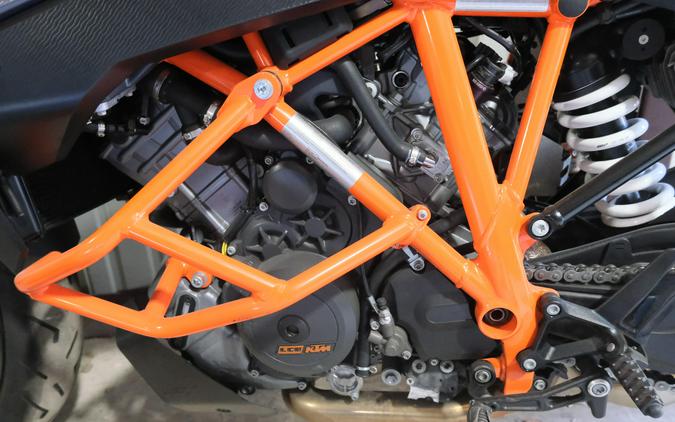 2023 KTM 1290 SUPER DUKE GT